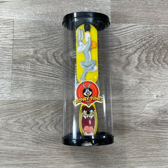 1999 Looney Tunes Hair Brush - Picture 1 of 8